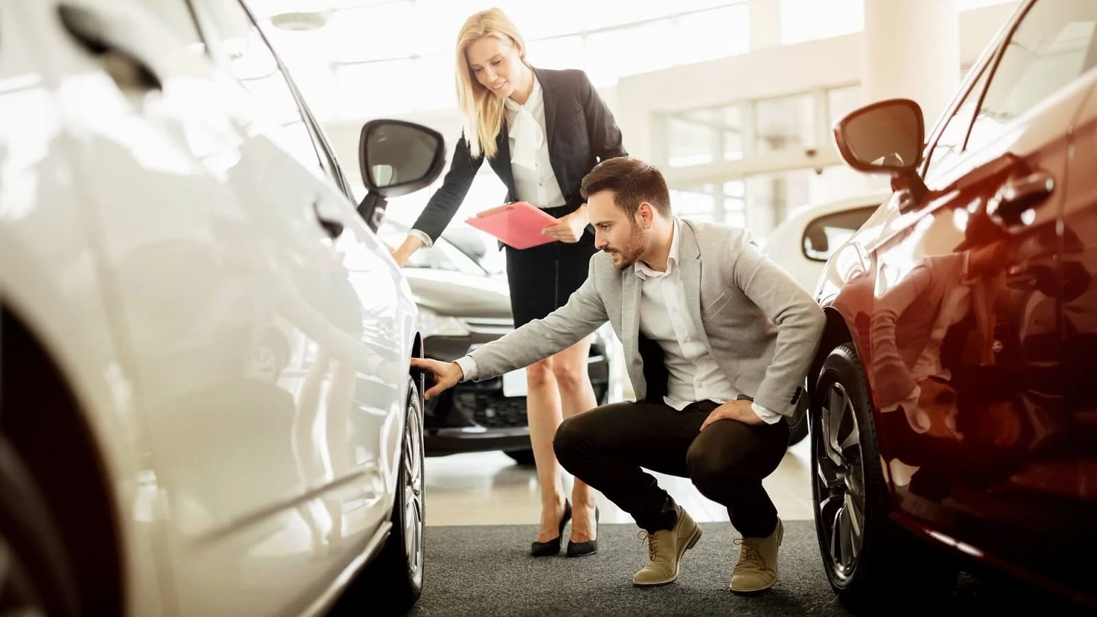 Practical tips for hiring a car in Bristol
